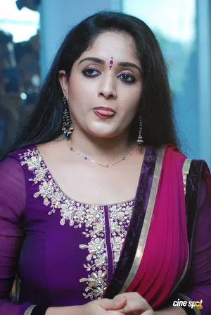 Kavya Madhavan Hot Saree Photos - Actress Viral