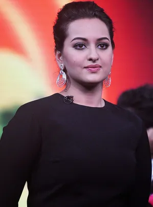 Xnxx Full Hd Sonakshi Sinha - sonakshi sinha